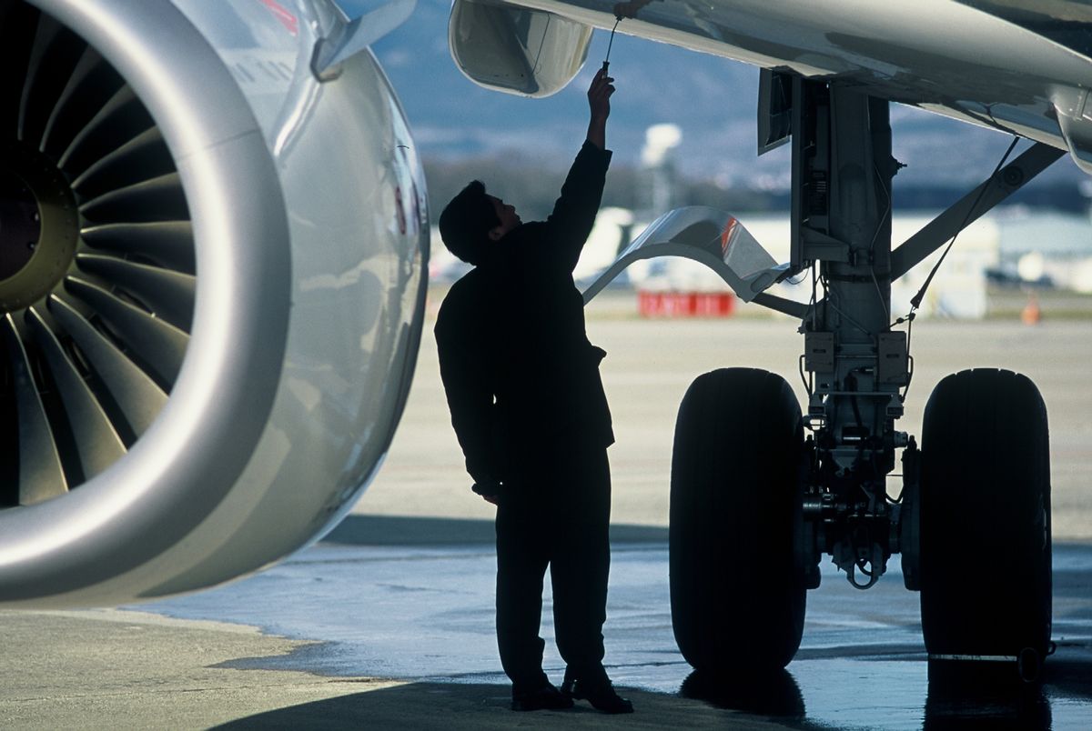 aircraft sales assistant